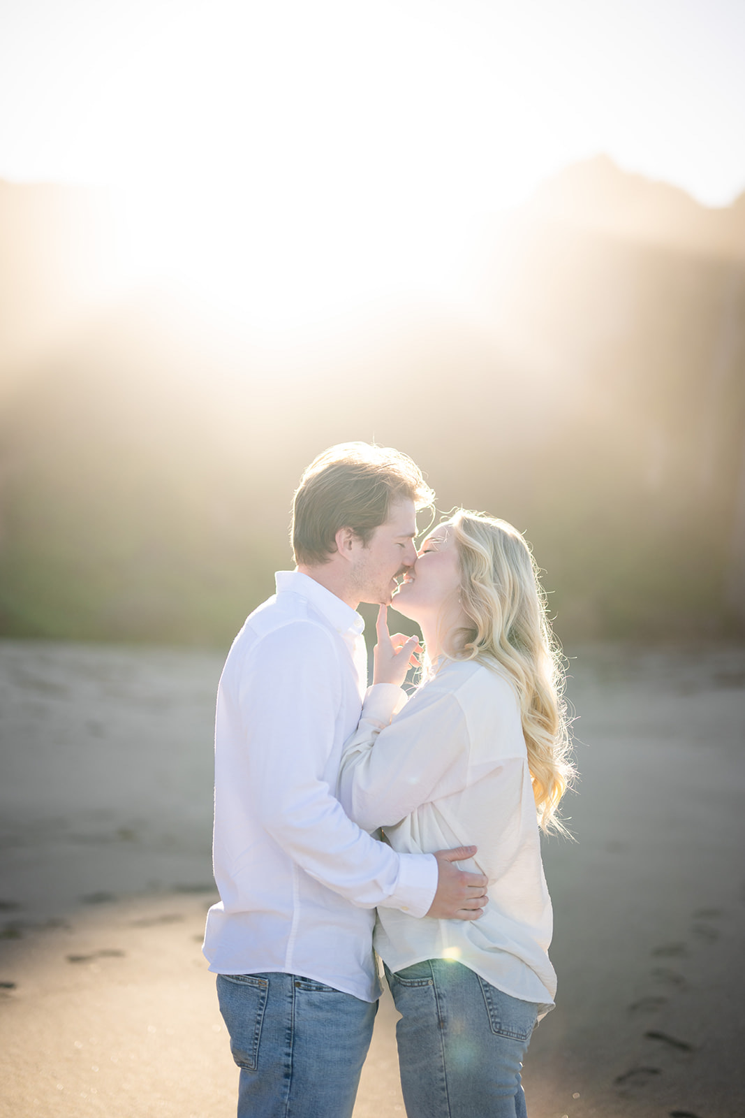 Heather Louies | Top wedding photographer in LA | Engagement shoot in Los Angeles